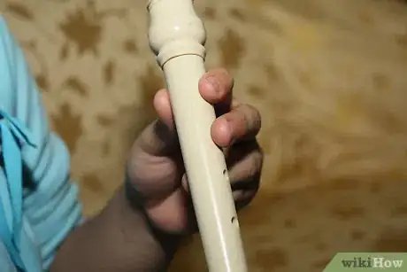 Immagine titolata Play "Mary Had a Little Lamb" on the Recorder Step 3